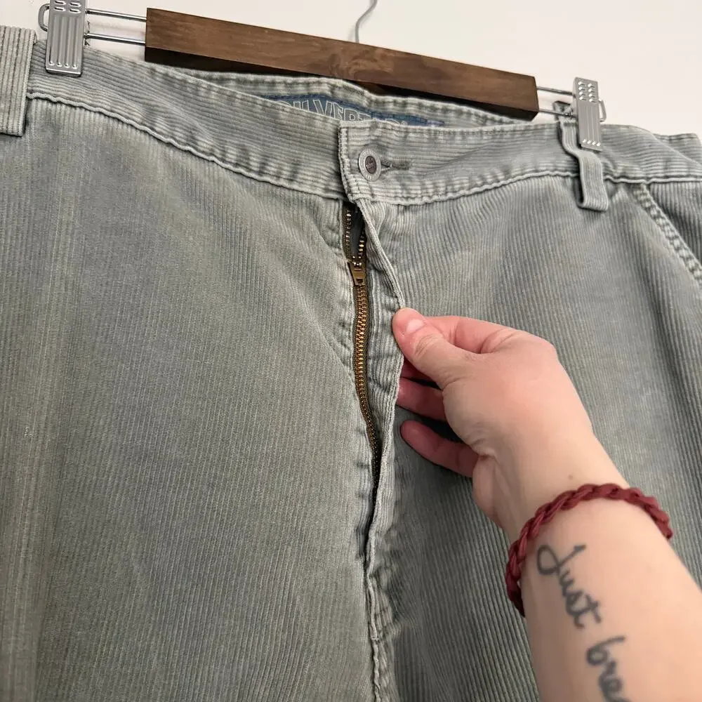 Vintage Levi's Silvertab 90s Y2K Corduroy Cargo‎ Pants Loose Grunge Size 38/30